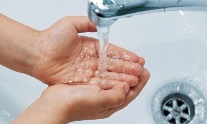 wash your hands to prevent parasite infection